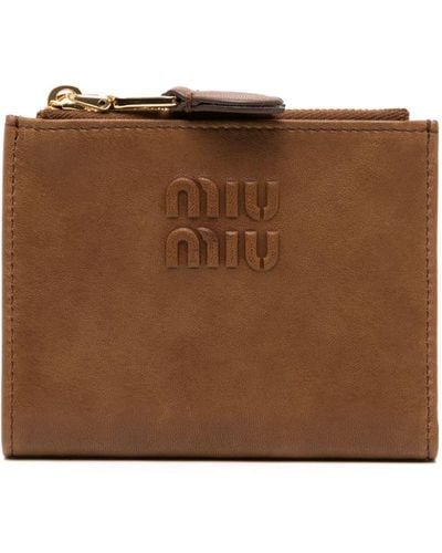 Miu Miu Logo-embossed Leather Wallet - Bruin