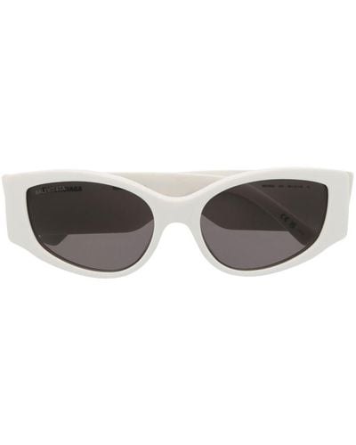 Balenciaga Sonnenbrille mit Logo-Print - Weiß