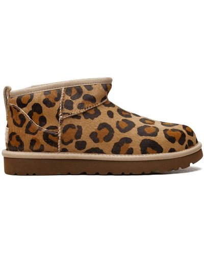 UGG Stiefeletten mit Leoparden-Print - Braun