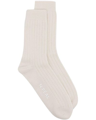 N.Peal Cashmere Ribbed Cashmere Socks - White