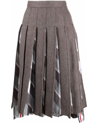 Thom Browne Striped-insert Pleated Skirt - Gray