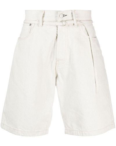 Acne Studios Shorts denim con cintura - Bianco