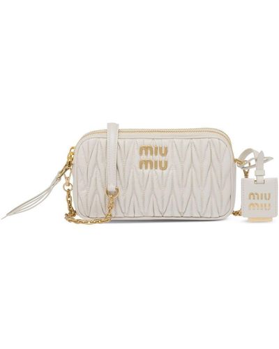Miu Miu Umhängetasche aus Matelassé-Leder - Weiß