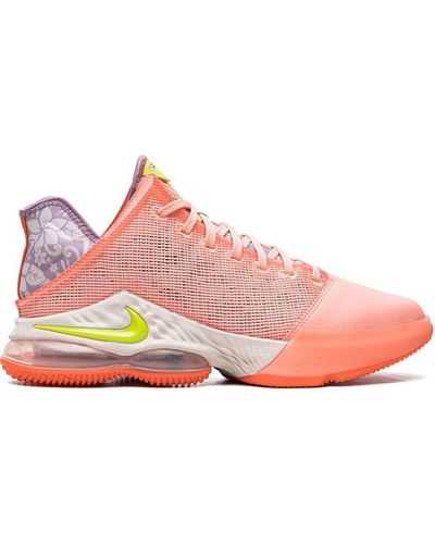 Nike Lebron Xix Low "atomic" Sneakers - Pink