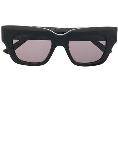 Balenciaga Gafas de sol con placa del logo - Negro