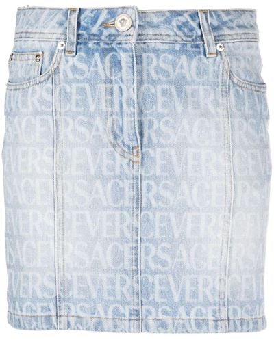 Versace オールオーバーロゴ デニムスカート - ブルー