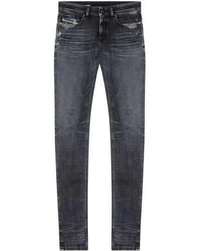 DIESEL Slim-Fit-Jeans mit Logo-Patch - Grau