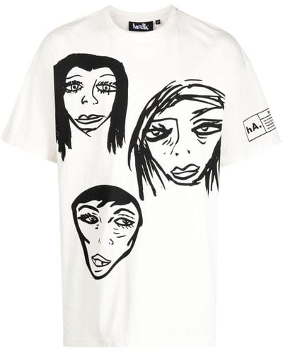 Haculla T-shirt They're Watching - Bianco