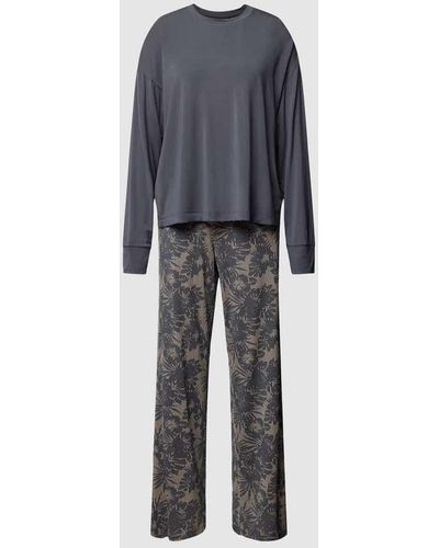 Schiesser Pyjama mit floralem Muster Modell 'Selcted Premium' - Blau