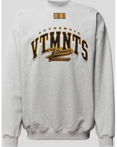 VTMNTS Sweatshirt mit Label-Stitching - Grau
