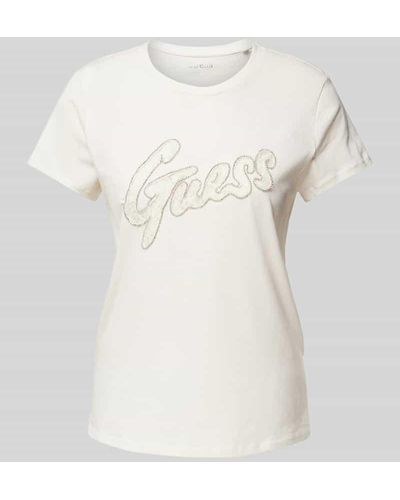 Guess T-Shirt mit Label-Strasssteinbesatz - Natur