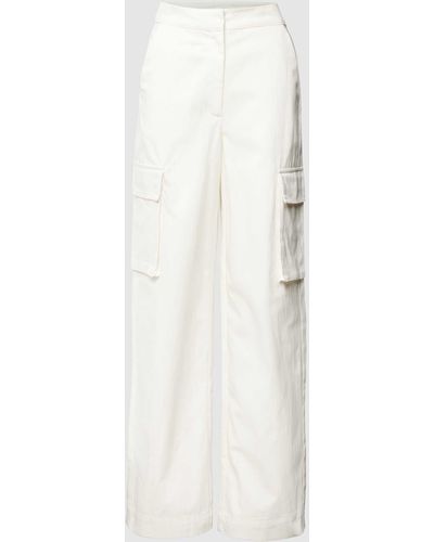 EDITED Hose mit Cargotaschen Modell 'Malena' - Weiß