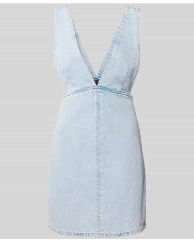 EDITED Jeanskleid mit V-Ausschnitt - Blau