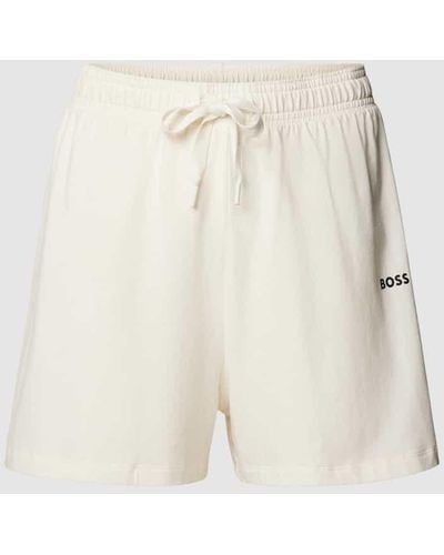 BOSS Regular Fit Pyjama-Shorts mit Label-Print - Natur