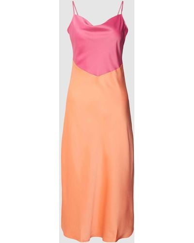 Y.A.S Midi-jurk Met Watervalhals - Roze