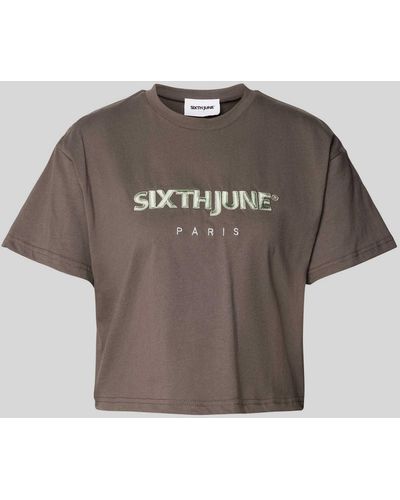 Sixth June T-shirt Met Labelstitching - Grijs