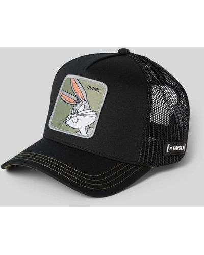 Capslab Trucker Cap mit Motiv-Badge Modell 'Bunny' - Schwarz