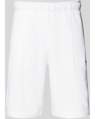 Champion Regular Fit Sweatshorts mit Label-Stitching - Weiß