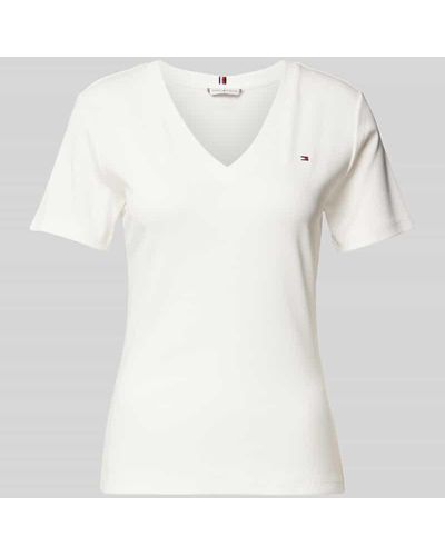 Tommy Hilfiger Slim Fit T-Shirt mit Logo-Stitching Modell 'CODY' - Natur