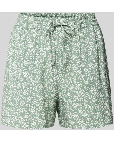 Vero Moda Shorts aus Viskose mit floralem Muster Modell 'EASY JOY' - Grün