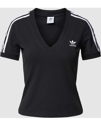 adidas Originals T-Shirt mit V-Ausschnitt - Schwarz