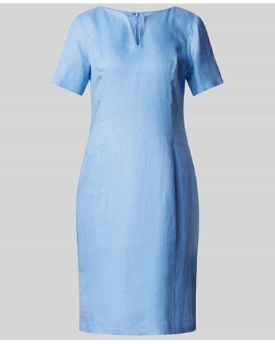 White Label Knielanges Kleid mit V-Ausschnitt - Blau
