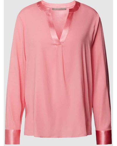 The Mercer N.Y. Bluse mit V-Ausschnitt in unifarbenem Design - Pink