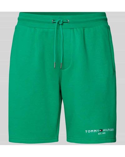 Tommy Hilfiger Regular Fit Sweatshorts mit Label-Stitching - Grün