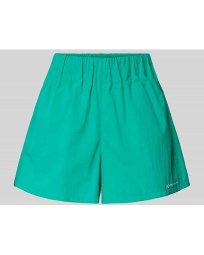 Tom Tailor High Waist Shorts mit Label-Print - Grün