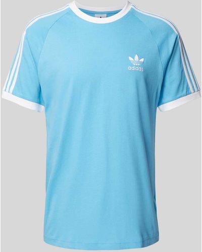 adidas Originals T-Shirt mit Label-Details - Blau