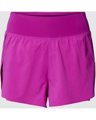 Under Armour Shorts im Double-Layer-Look Modell 'Flex' - Pink