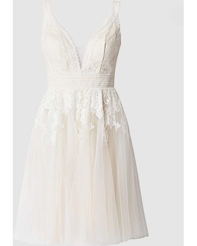 Luxuar Brautkleid mit floralen Stickereien - Weiß