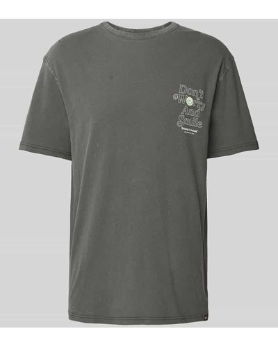 Tommy Hilfiger Regular Fit T-Shirt mit Label-Print Modell 'NOVELTY GRAPHIC' - Grau