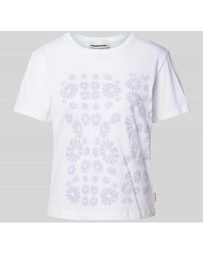 ARMEDANGELS T-Shirt mit floralem Muster Modell 'MAARLA FLOWER POWAA' - Weiß