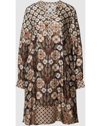 0039 Italy Blusenkleid aus Viskose mit Allover-Muster Modell 'Ester' - Natur