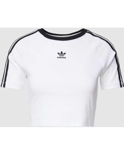adidas Originals Cropped T-Shirt mit Label-Stitching Modell 'BABY' - Mehrfarbig