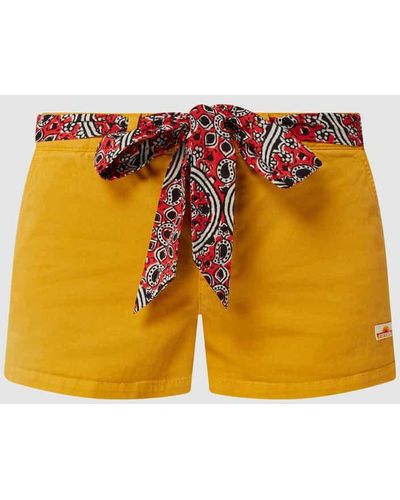 Superdry Chino-Shorts mit Taillengürtel - Orange