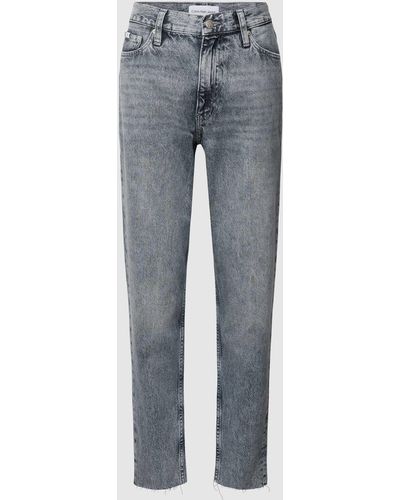 Calvin Klein Mom Fit Jeans im 5-Pocket-Design Modell 'MOM JEAN' - Grau