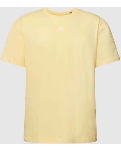 adidas T-Shirt mit Logo-Print - Gelb