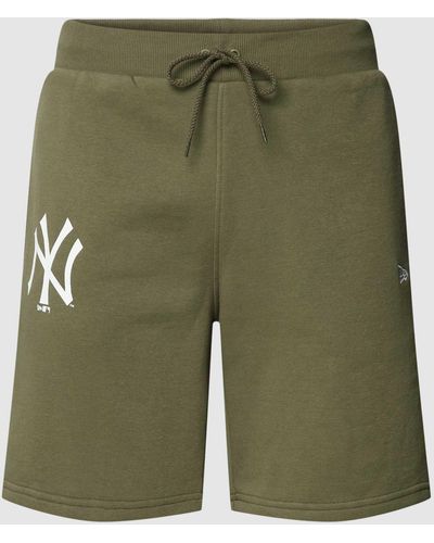 KTZ Shorts mit Label-Details Modell 'LEAGUE' - Grün