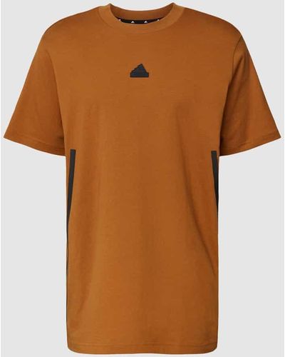adidas T-Shirt mit Logo-Print - Braun