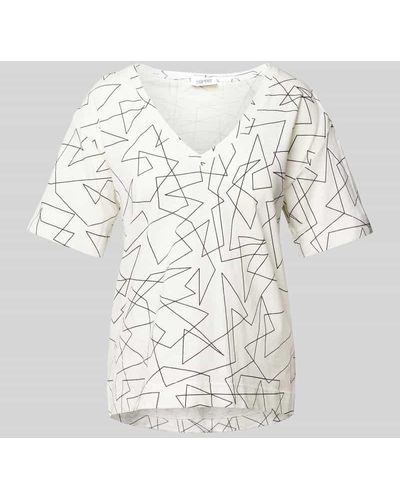 Esprit T-Shirt mit grafischem Muster und V-Ausschnitt - Natur