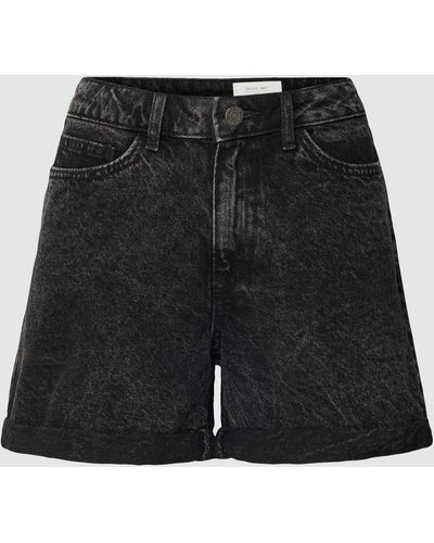 Noisy May Korte Jeans Met Vaste Omslag Aan De Pijpen - Zwart