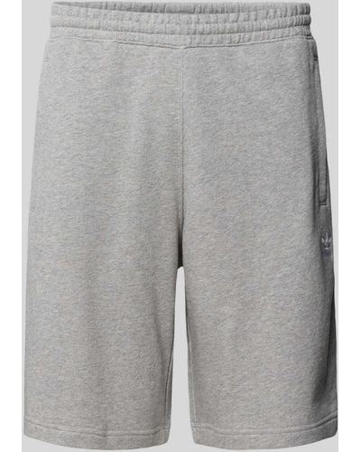 adidas Originals Regular Fit Sweatshorts - Grau