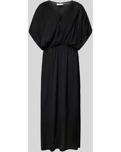 Freequent Kleid mit V-Ausschnitt Modell 'Noeli' - Schwarz
