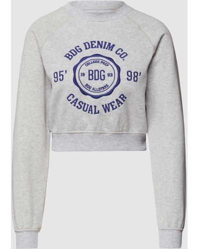 BDG Cropped Sweatshirt mit Label-Stitching - Grau