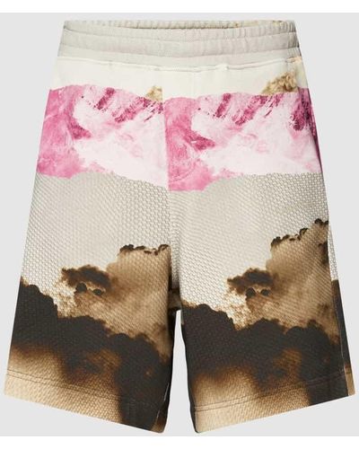 Calvin Klein Sweatshorts aus Baumwolle mit Allover-Print - Pink