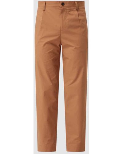 Ben Sherman Relaxed Tapered Fit Chino mit Stretch-Anteil - Natur