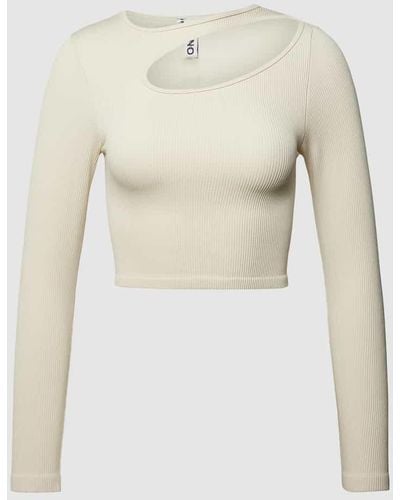 ONLY Cropped Longsleeve mit Cut Out Modell 'GWEN' - Natur