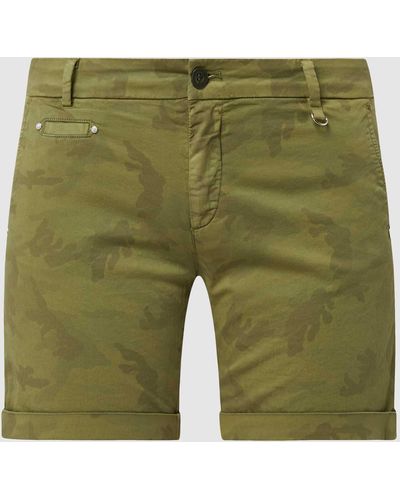 Mason's Curve Fit Chino-Shorts mit Camouflage-Muster Modell 'Jacqueline' - Grün